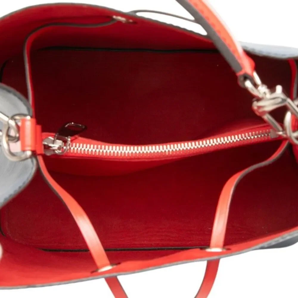 Louis Vuitton NeoNoe MM Handbag